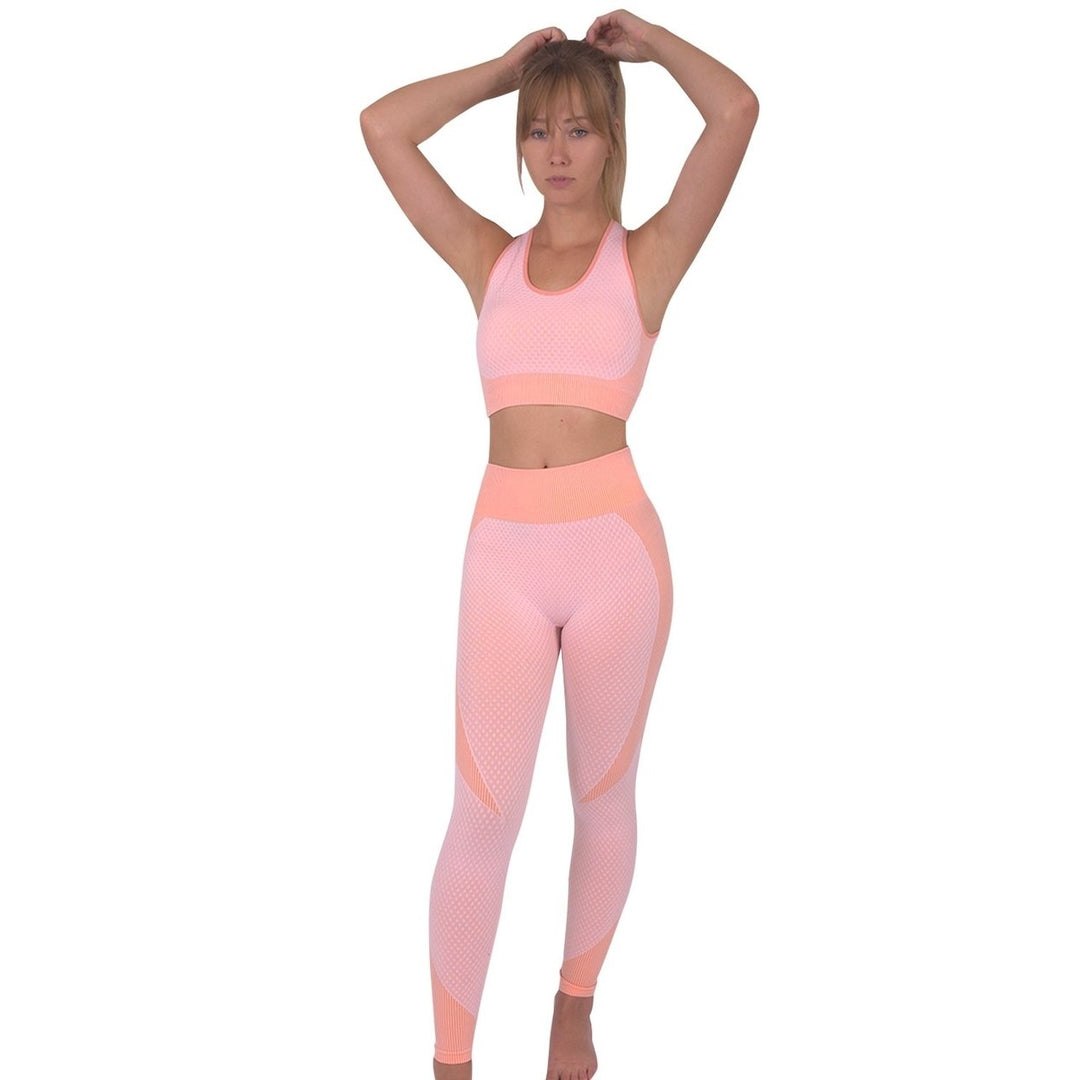 Trois Seamless Sports Bra - Pink Image 6