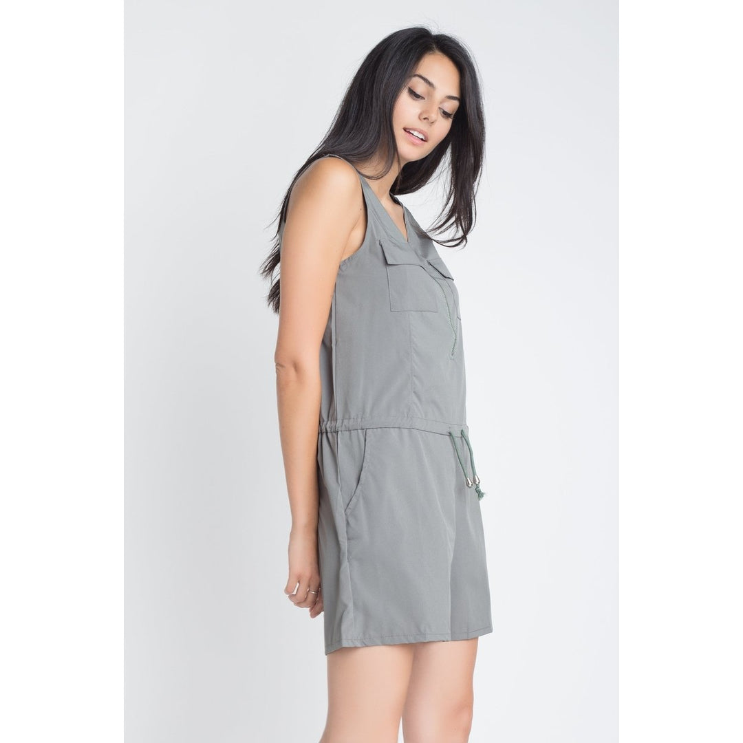 Womens Zip Front Sleeveless Romper Image 3