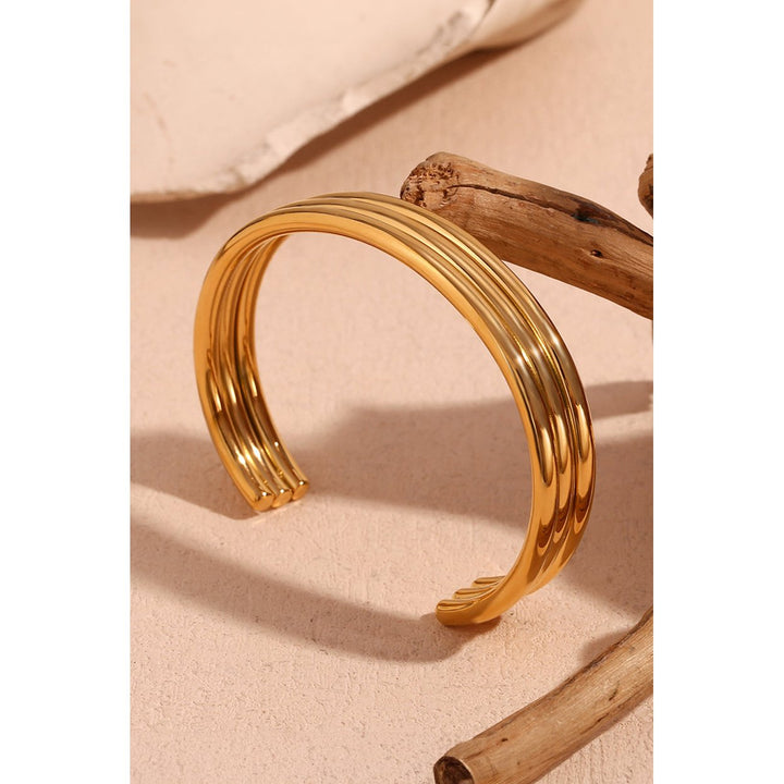 Gold Three Layered Notched Design Bangle Image 2