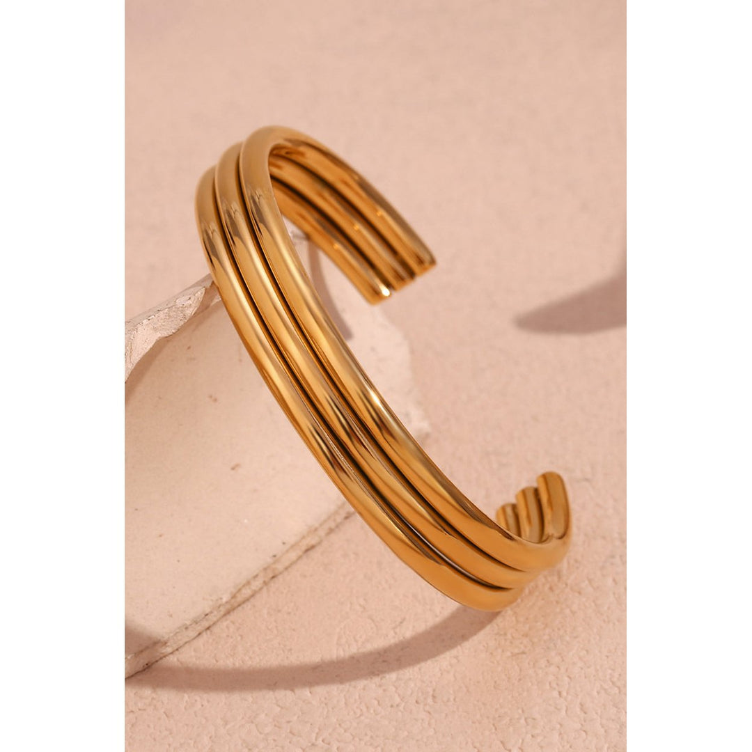 Gold Three Layered Notched Design Bangle Image 3