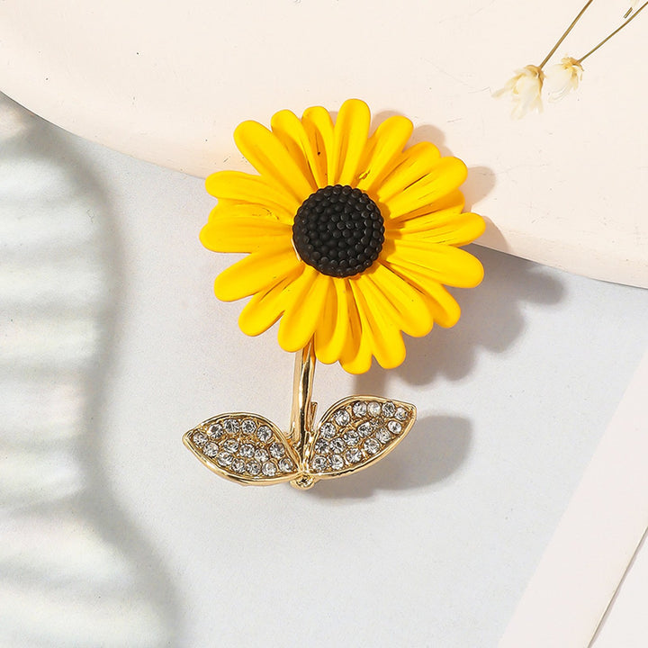 Women Brooch Sunflower Shape Shoulder Bag Suit Coat Collar Hat Scarf Decoration Clothes Pin Party Prom Bride Wedding Image 3