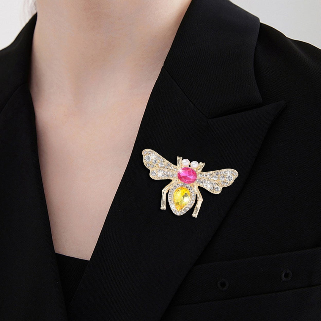 Lady Brooch Bee Shape Anti-slip Shoulder Bag Suit Coat Collar Hat Scarf Decoration Clothes Pin Party Prom Bride Wedding Image 12