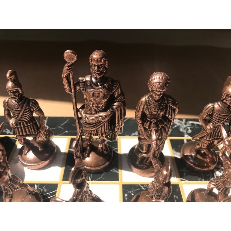 Luxury Chess Sets Roman Antique Chess Pieces Marble Wooden Chess Board Image 1