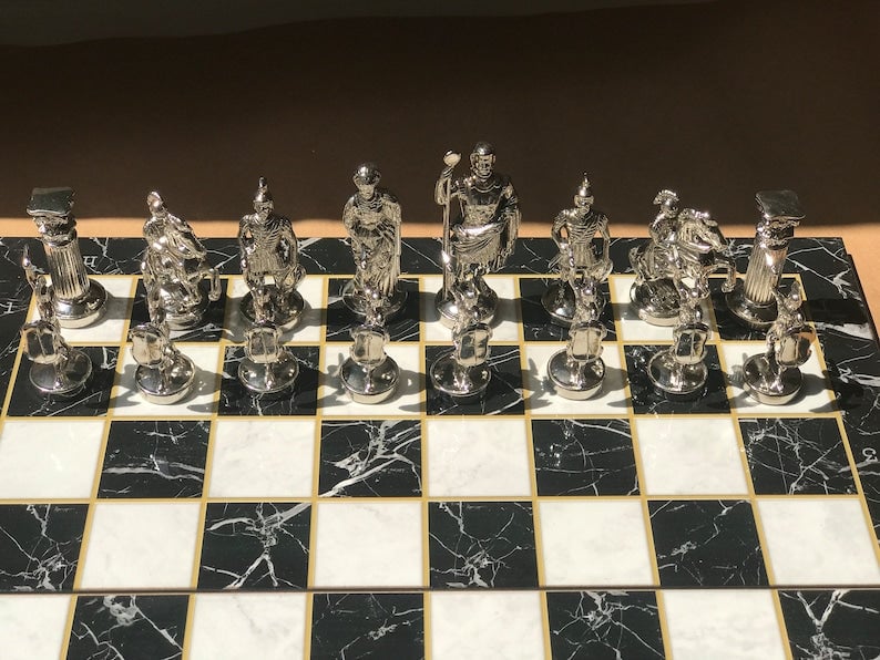 Luxury Chess Sets Roman Antique Chess Pieces Marble Wooden Chess Board Image 3